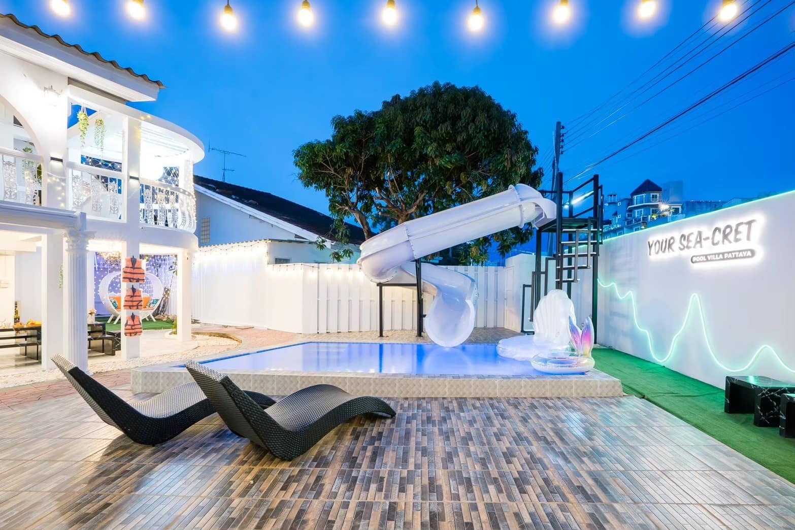Pool Villa Pattaya Thailand