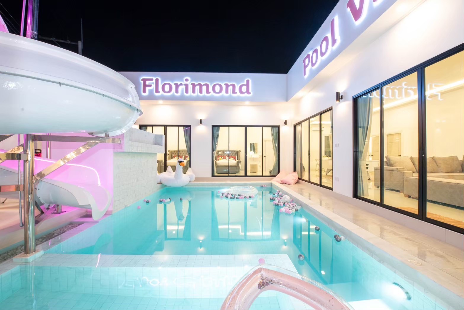 Pool Villa Pattaya Thailand